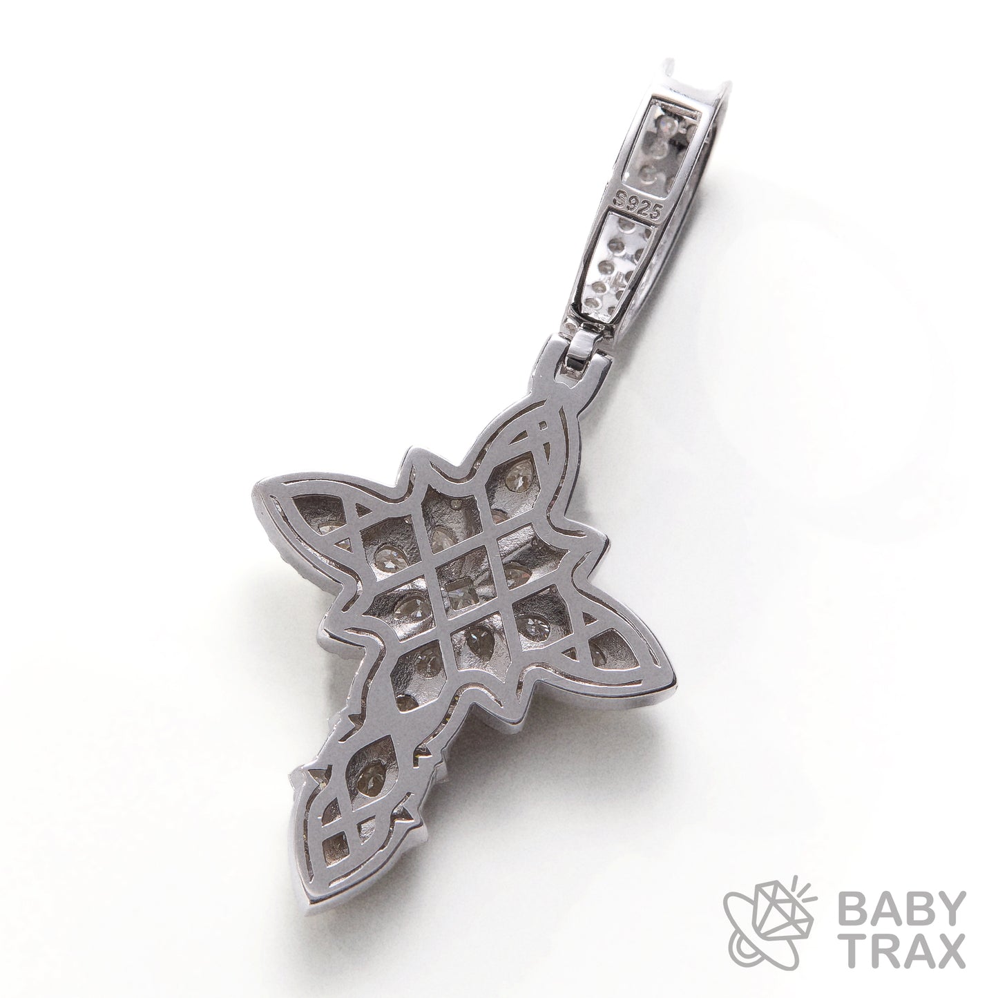 BABY シルバー925 モアサナイト クロスペンダントトップ　WG