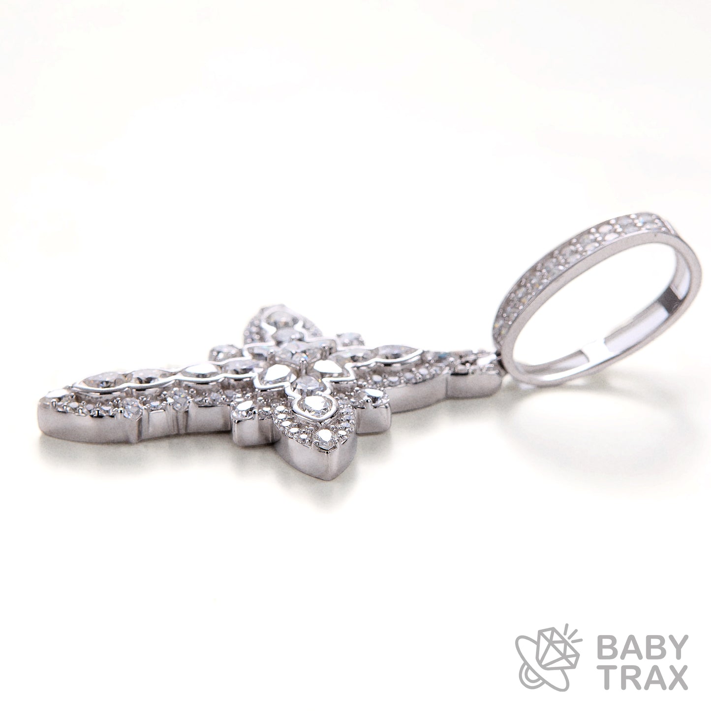 BABY シルバー925 モアサナイト クロスペンダントトップ　WG